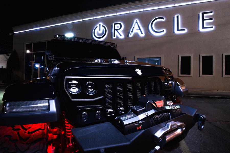 Детали экстерьера Jeep Wrangler Sahara by Oracle Lighting 2019 года  (фото 6 из 9)
